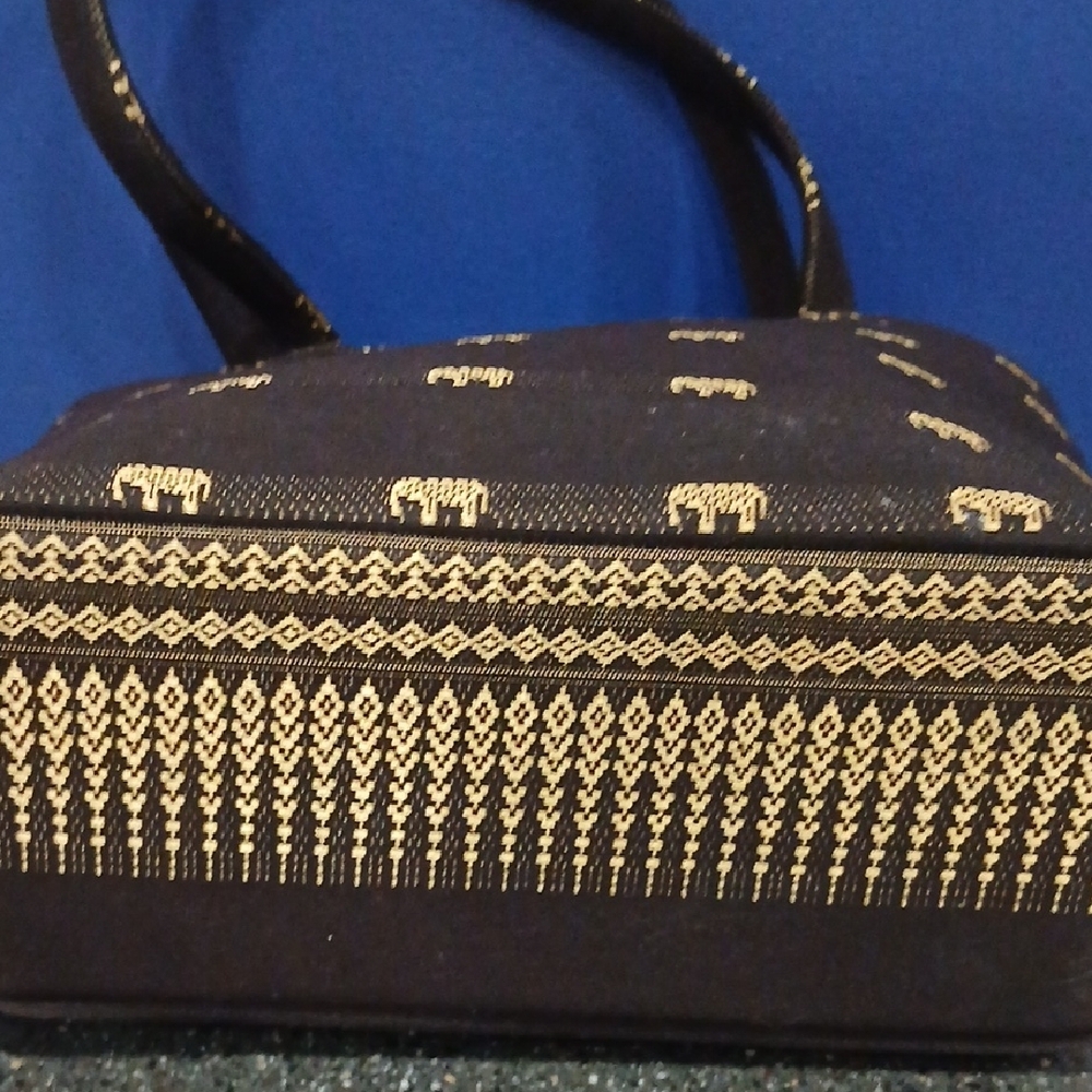 Chic Elephant Patterned Tote Bag - Picture 7 of 11